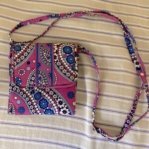 Vera Bradley small cross body bag
